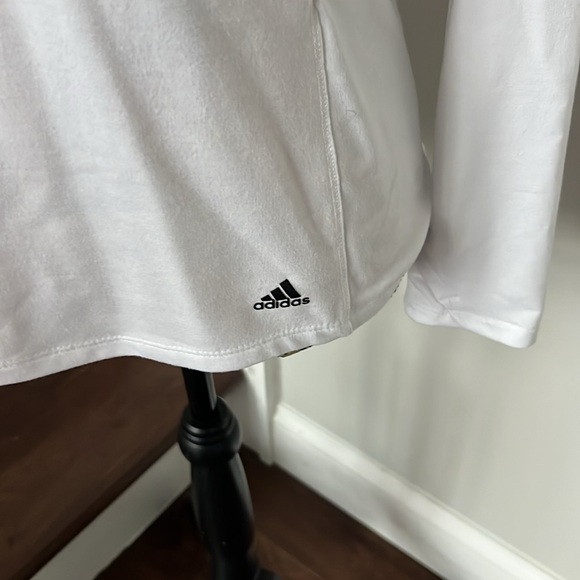 NWT 3/4 zip long sleeveve light weight top adidas. Size small new - Picture 2 of 6